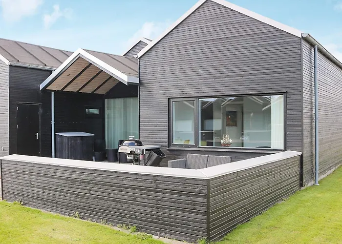 6 Person In Hadsund-by Traum * Hadsund