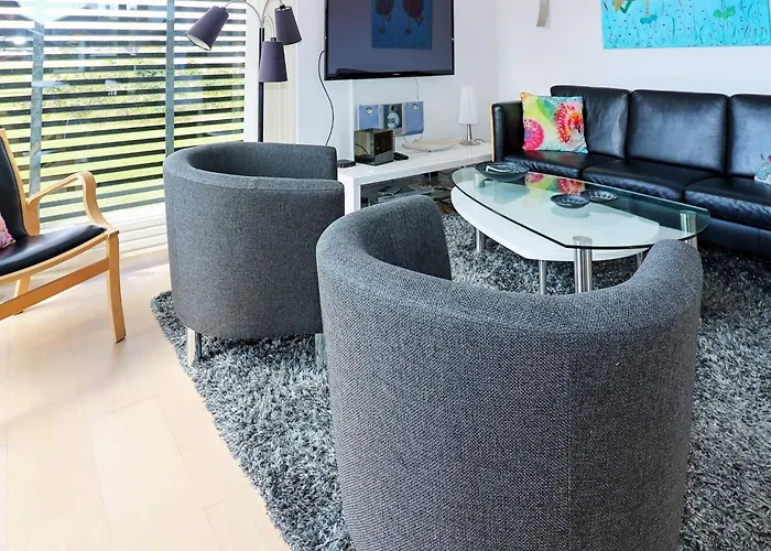 6 Person In Hadsund-by Traum * Hadsund